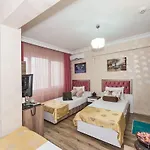 Hotel Orange Airport 3*