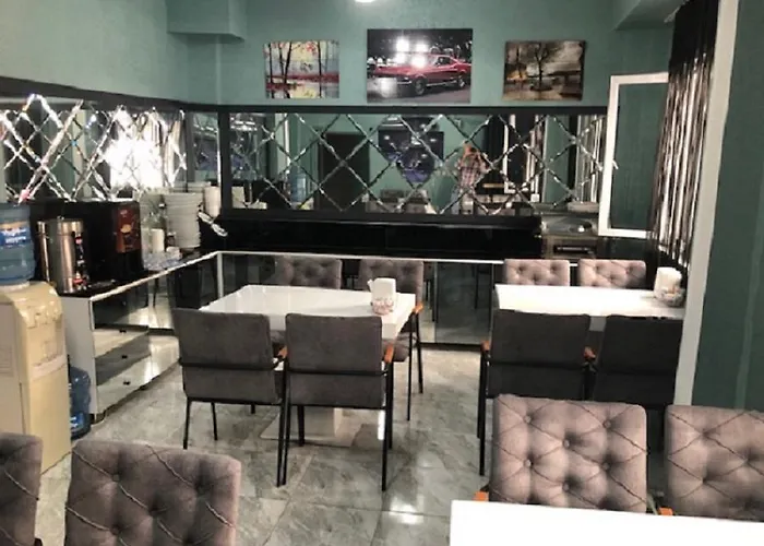 Отель Orange Airport 3*