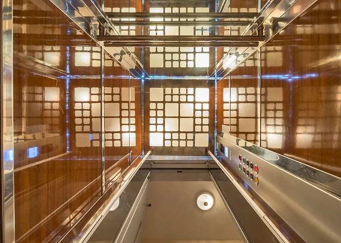 Отель Orange Airport 3*