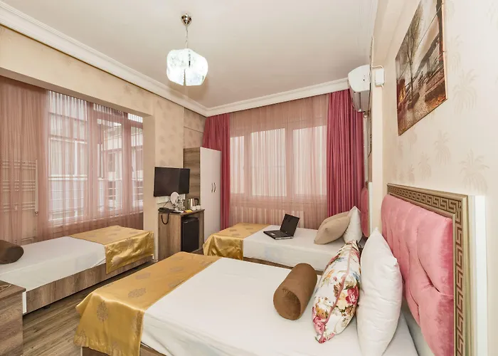 Отель Orange Airport 3*