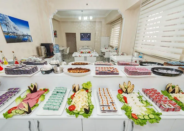 Orange Airport Отель 3*