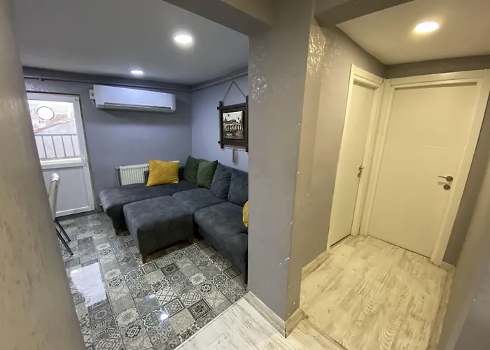 Orange Airport Отель Стамбул