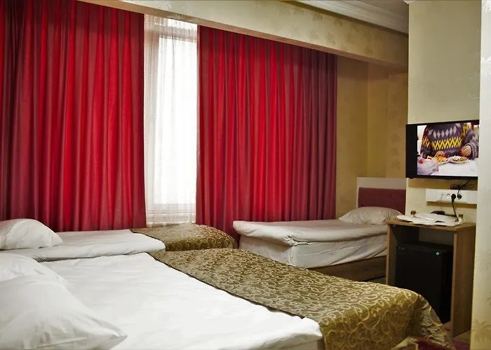 Отель Orange Airport 3*