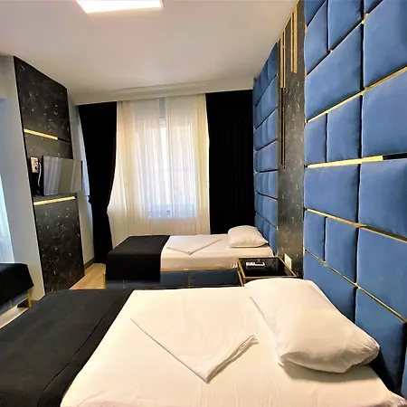 Otel Orange Airport