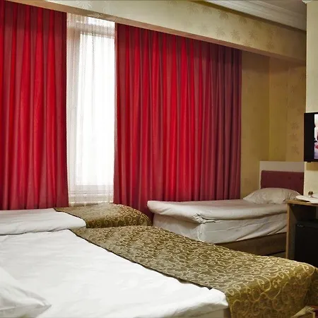 Otel Orange Airport 3*